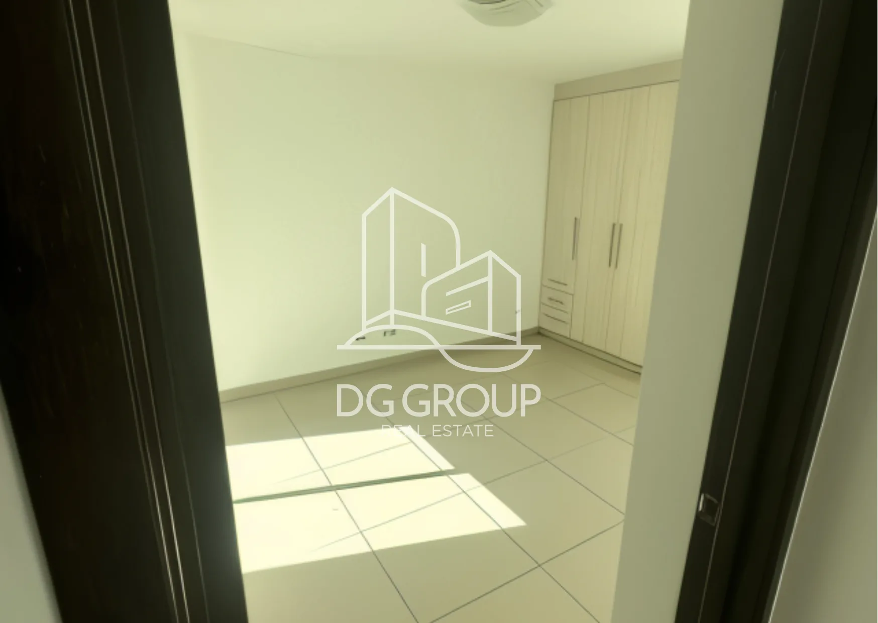 Venta de apartamento en Condado del Rey Kings Park en Ciudad de Panamá – 131 m², 4 recámaras – foto 6 de 8
