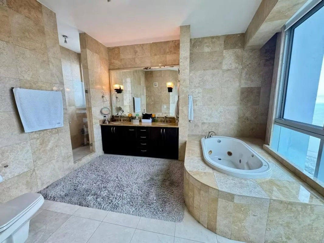 Venta de apartamento en Costa del Este PH Ocean One en Ciudad de Panamá – 420 m², 4 recámaras – foto 7 de 8