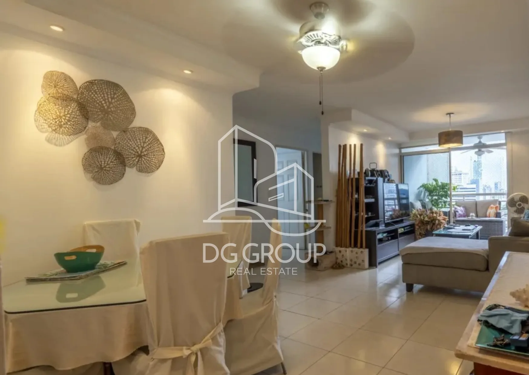Venta de apartamento en El Cangrejo en Ciudad de Panamá – 120 m², 3 recámaras – foto 2 de 8