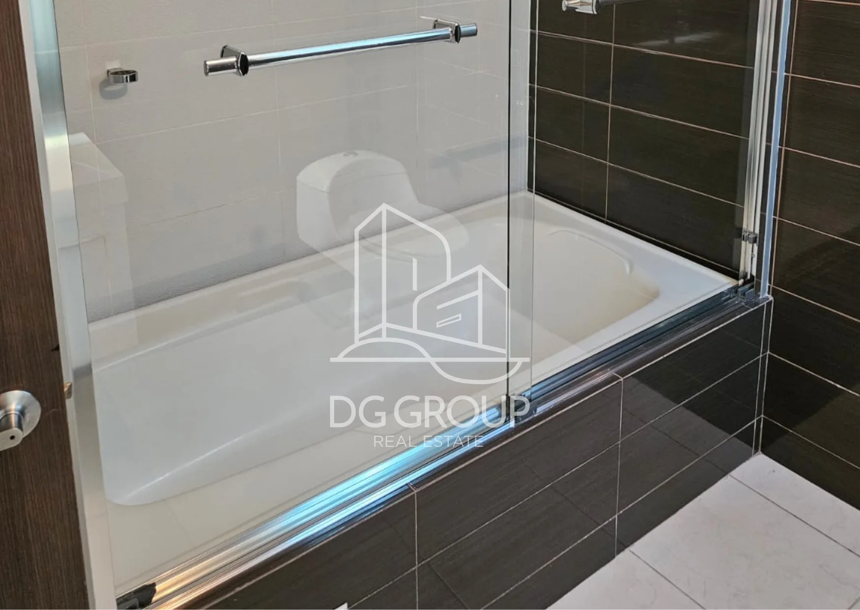 Venta  de apartamento en El Cangrejo PH Miro en Ciudad de Panamá – 125 m², 3 recámaras – foto 6 de 8