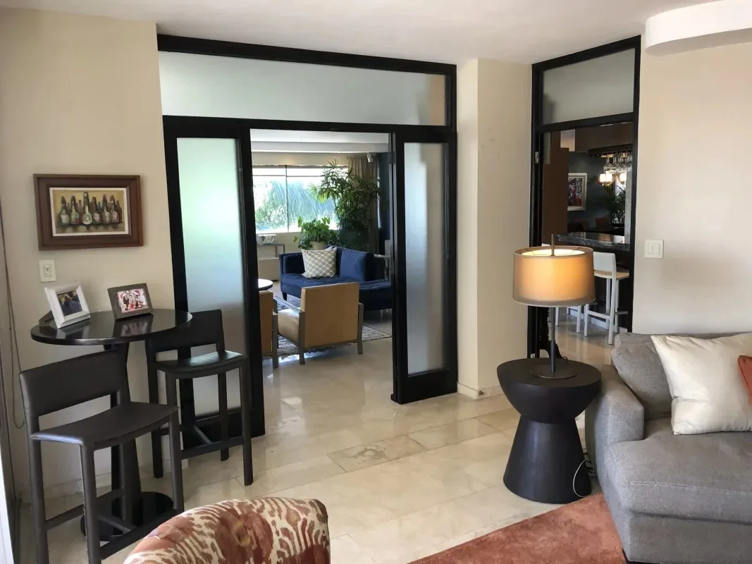 Venta de apartamento en la Cresta en Ciudad de Panamá – 400 m², 3 recámaras – foto 7 de 8