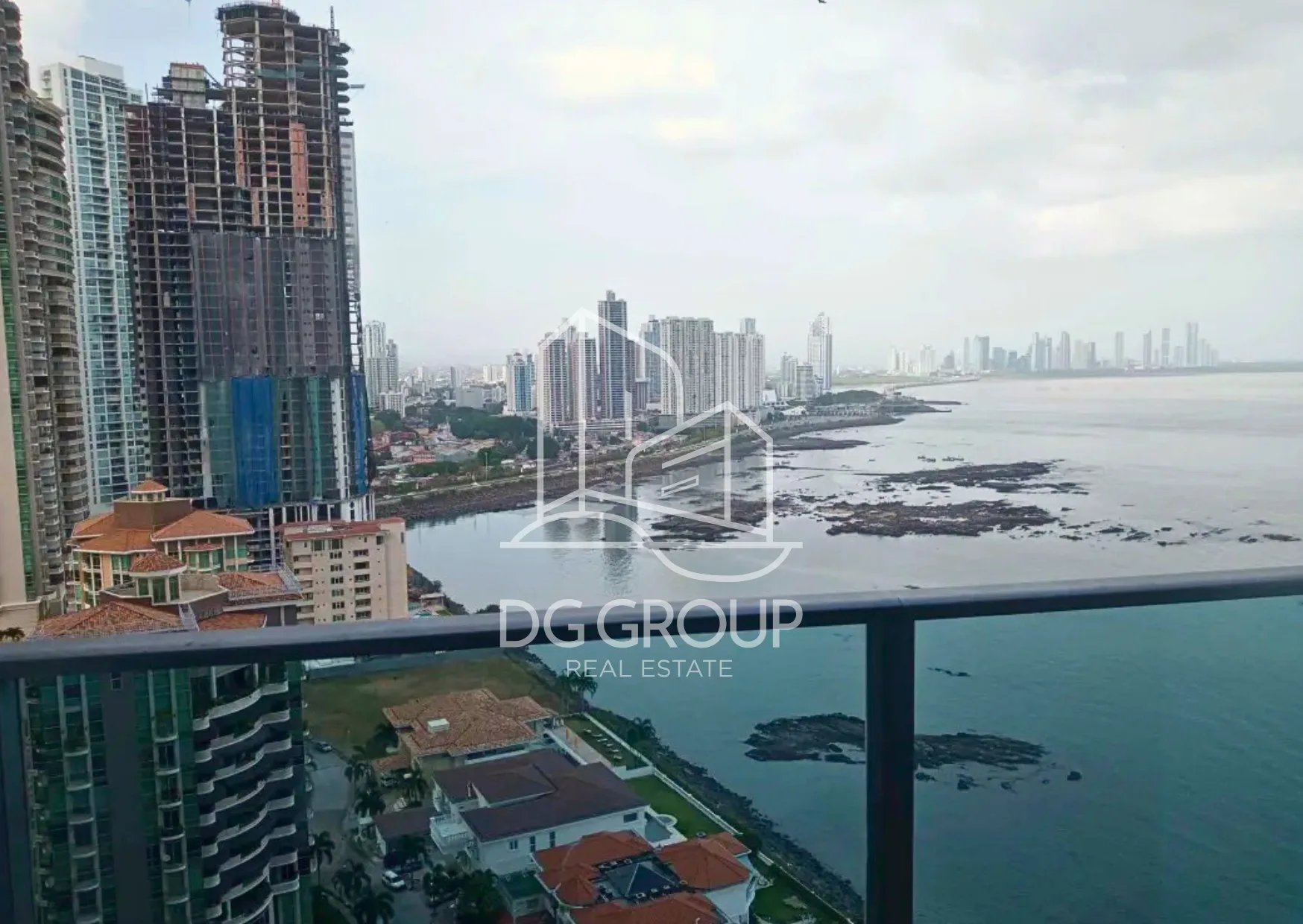 Venta de apartamento en Punta Pacífica PH Grand Tower en Ciudad de Panamá – 129 m², 1 recámaras – foto 3 de 8