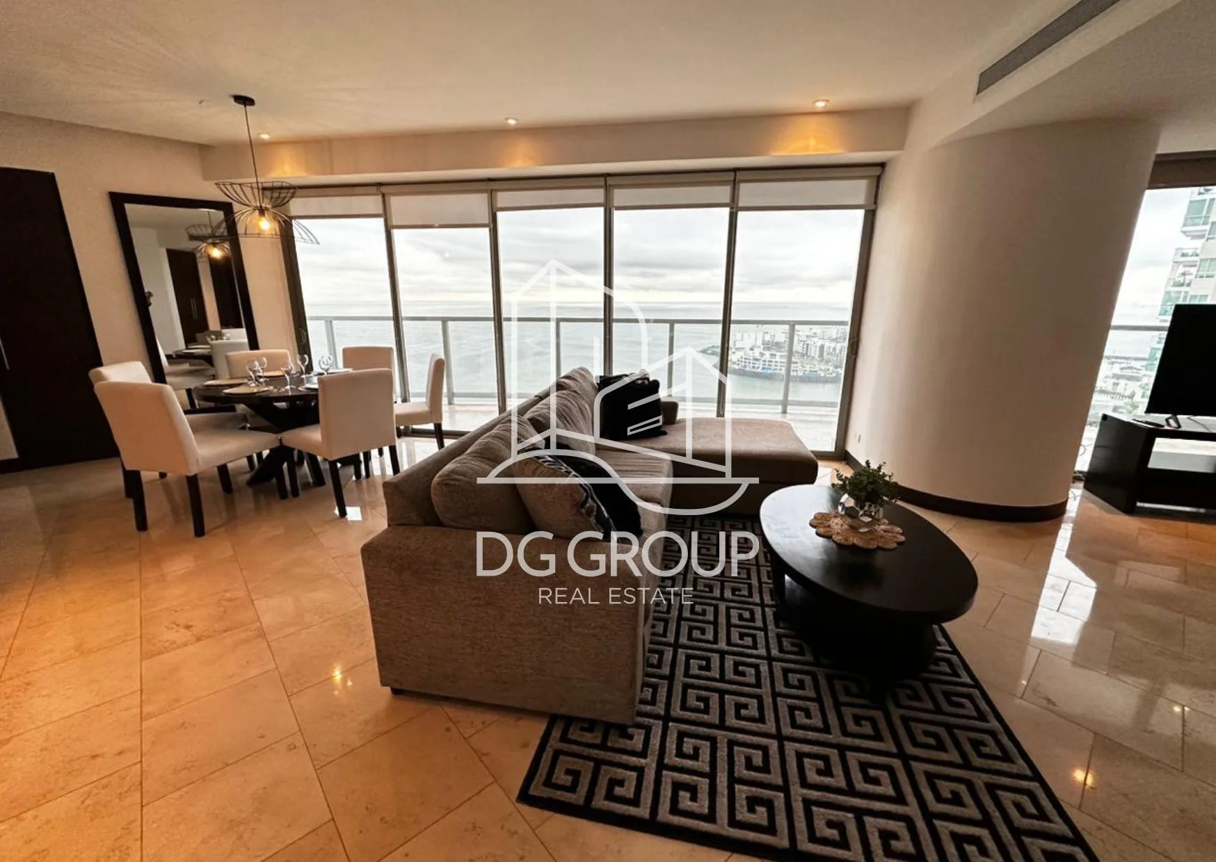 Venta de apartamento en Punta Pacifica PH The Ocean Club  en Ciudad de Panamá – 183 m², 2 recámaras – foto 2 de 8