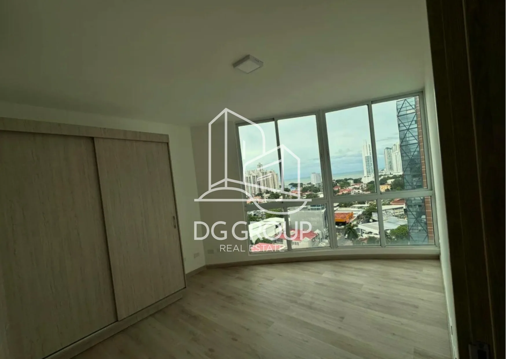 Venta de apartamento en San Francisco PH Cosmopolitan en Ciudad de Panamá – 98 m², 2 recámaras – foto 5 de 8