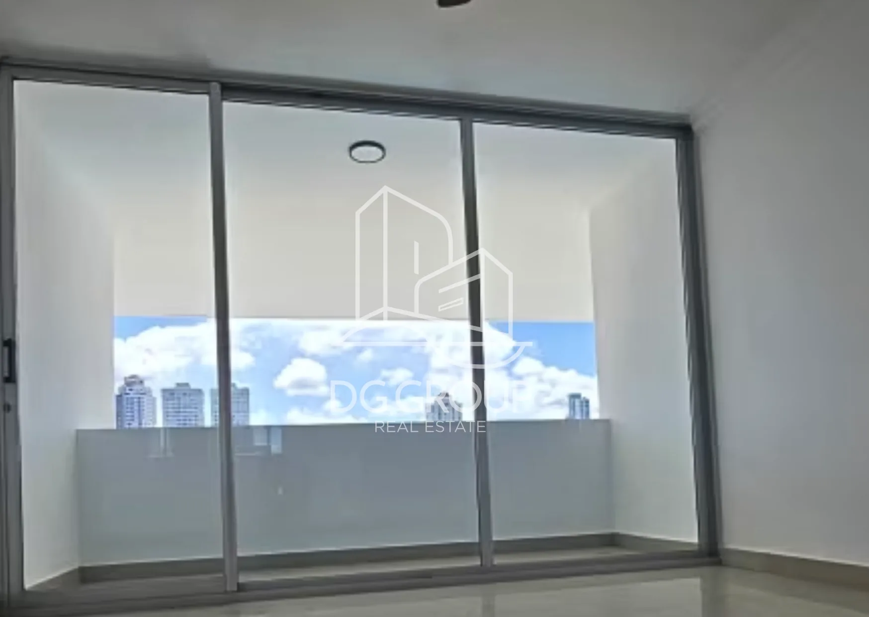 Venta de apartamento en San Francisco PH Infinity en Ciudad de Panamá – 153 m², 3 recámaras – foto 3 de 8
