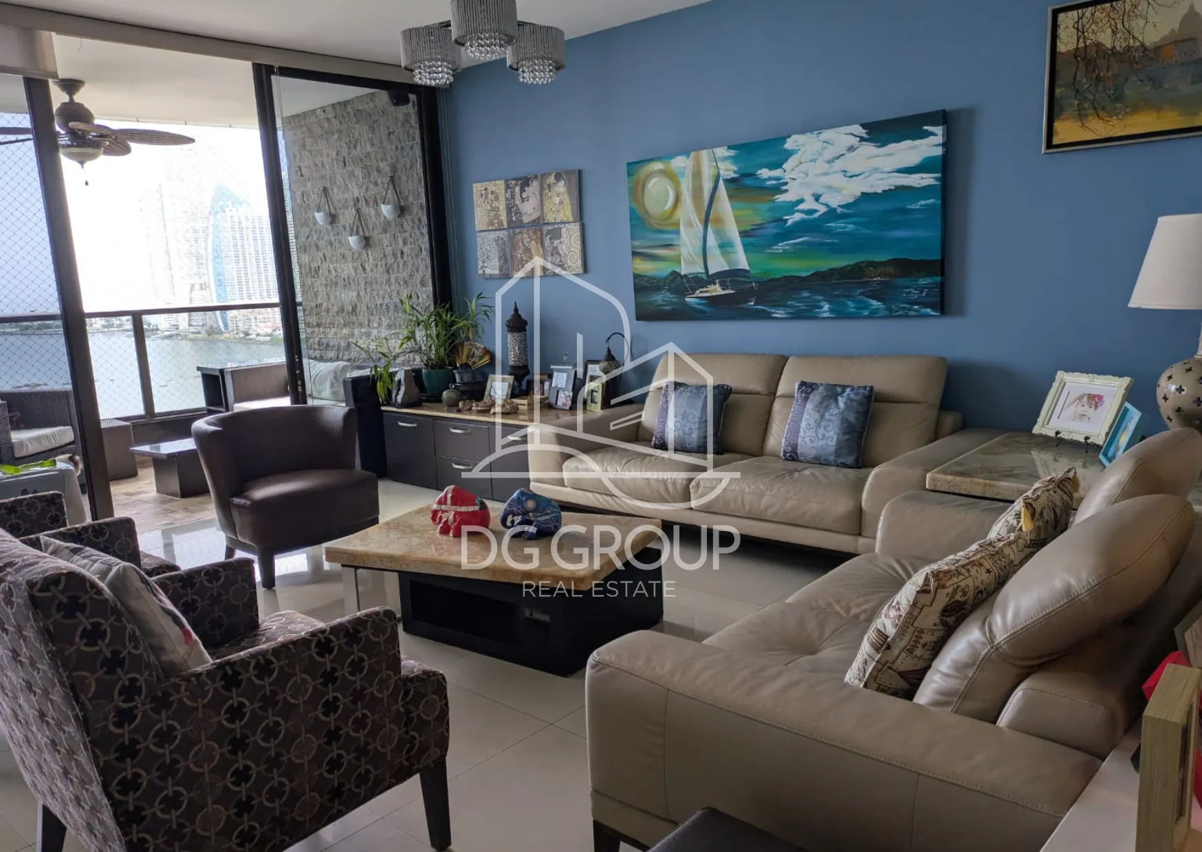 White Goods Apartment for Sale at San Francisco Bay in Ciudad de Panamá – 245 m², 3 bedrooms – photo 1 of 8