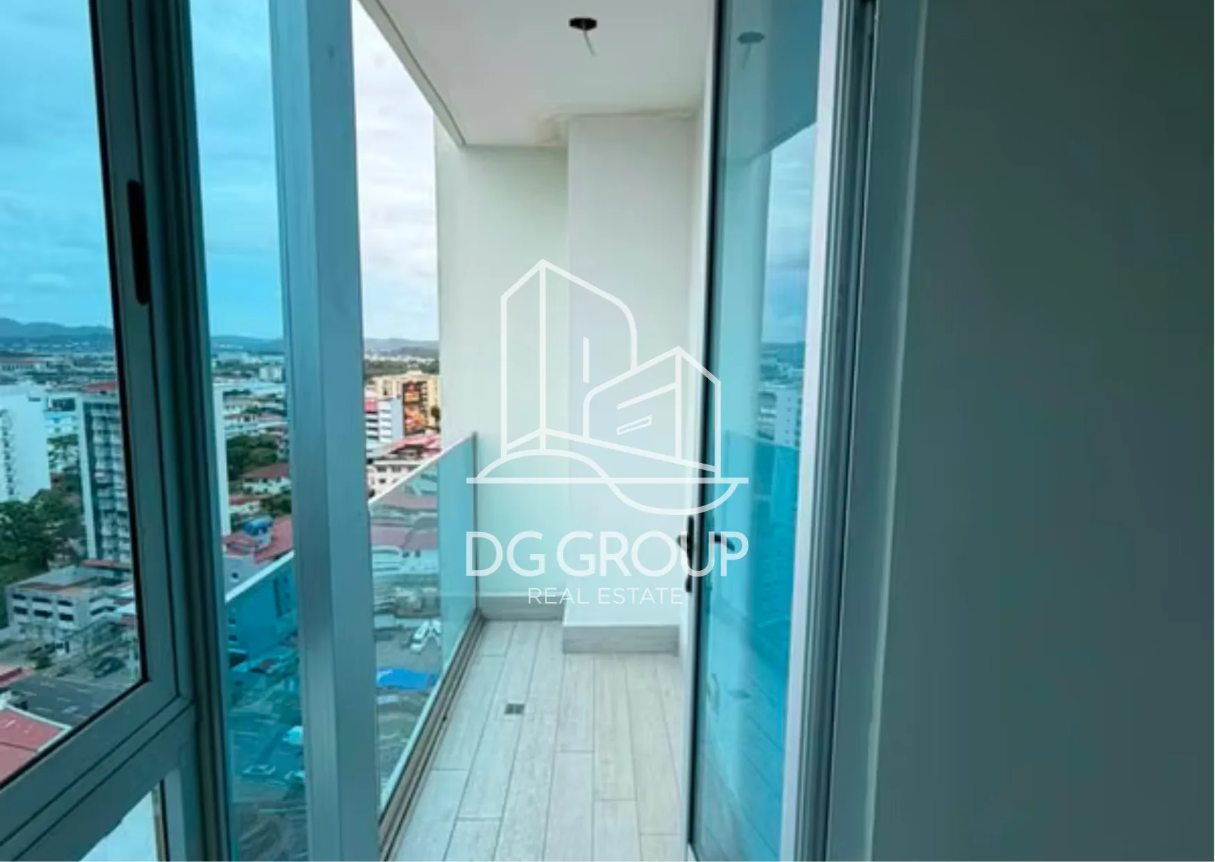 Venta de Apartamento PH Azurre 42 en Ciudad de Panamá – 80 m², 2 recámaras – foto 3 de 8