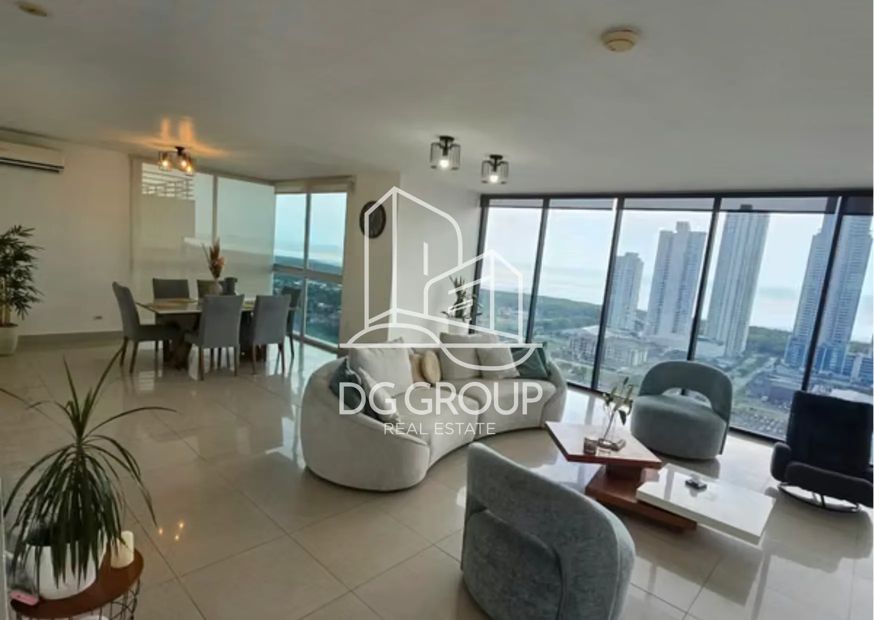 Venta de Apartamento PH Latitude en Ciudad de Panamá – 220 m², 3 recámaras – foto 5 de 8
