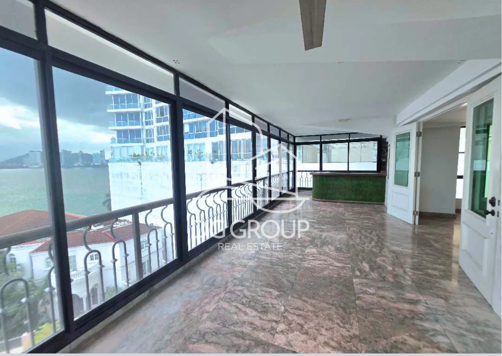 Venta de Apartamento PH Maresias en Ciudad de Panamá – 415 m², 3 recámaras – foto 1 de 8