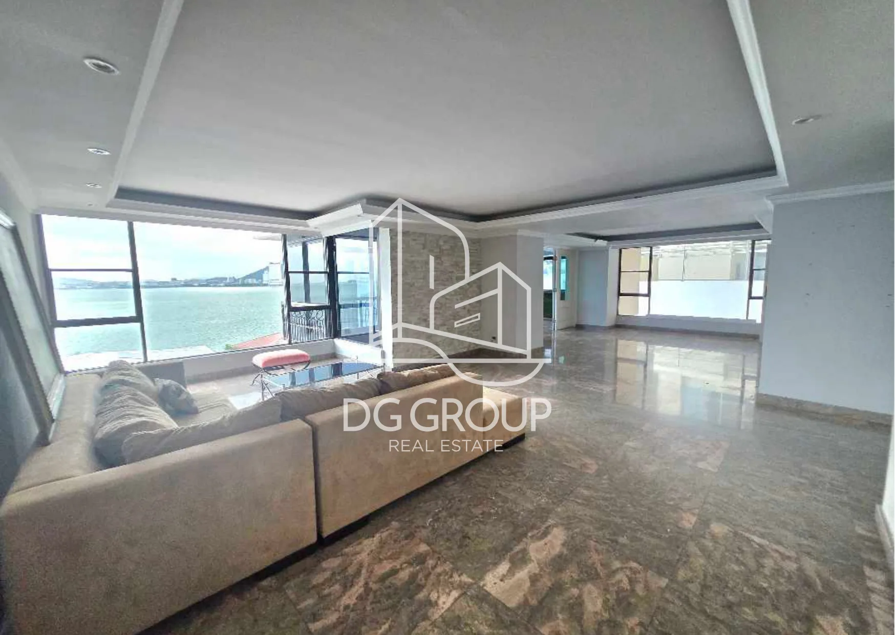 Venta de Apartamento PH Maresias en Ciudad de Panamá – 415 m², 3 recámaras – foto 4 de 8