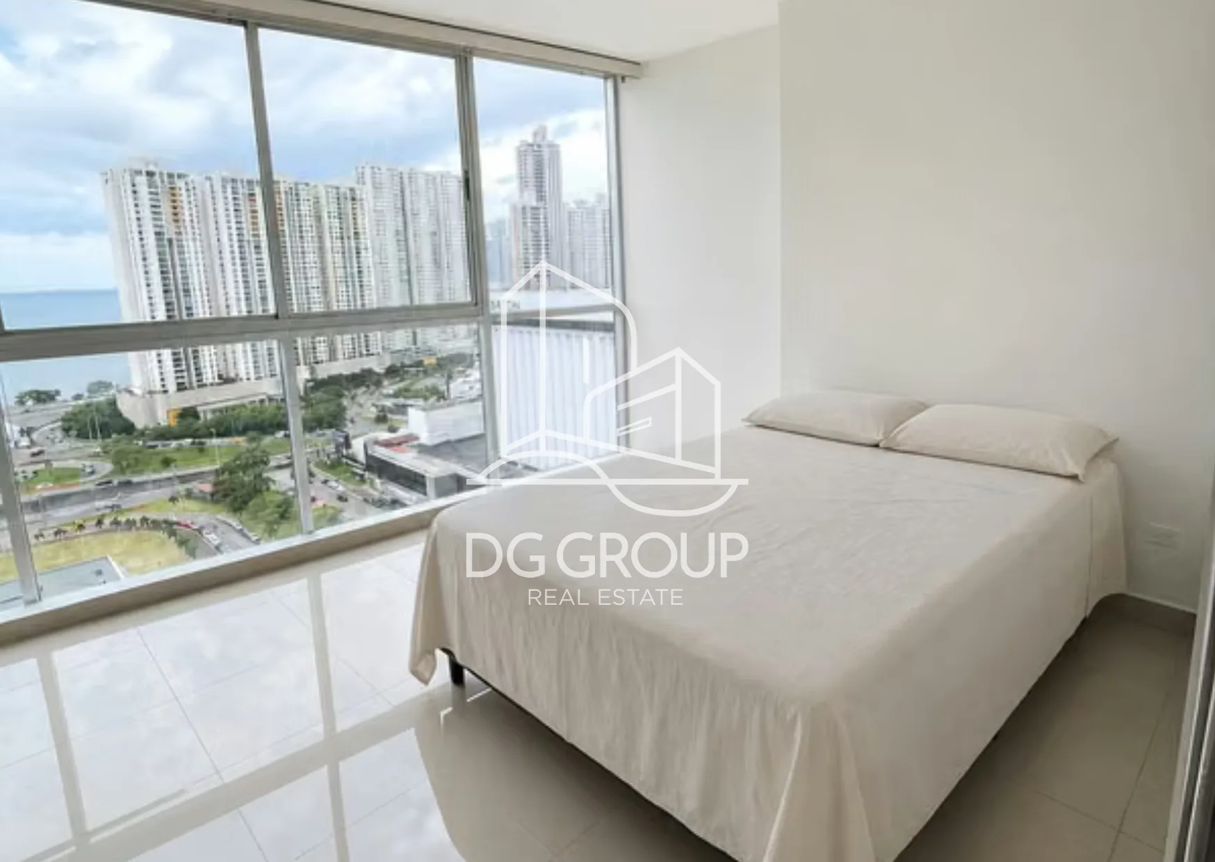 Venta de Apartamento PH Serenity At The Bay en Ciudad de Panamá – 124 m², 3 recámaras – foto 1 de 8