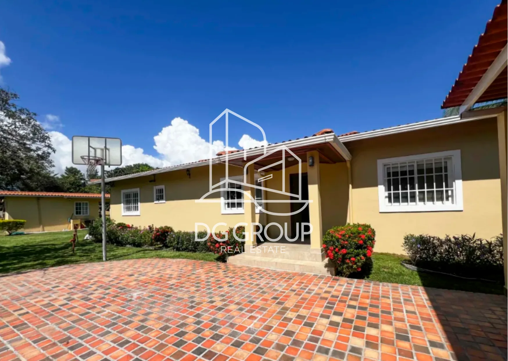 Venta de Casa amoblada en San Carlos en San Carlos – 979.27 m², 4 recámaras – foto 2 de 8