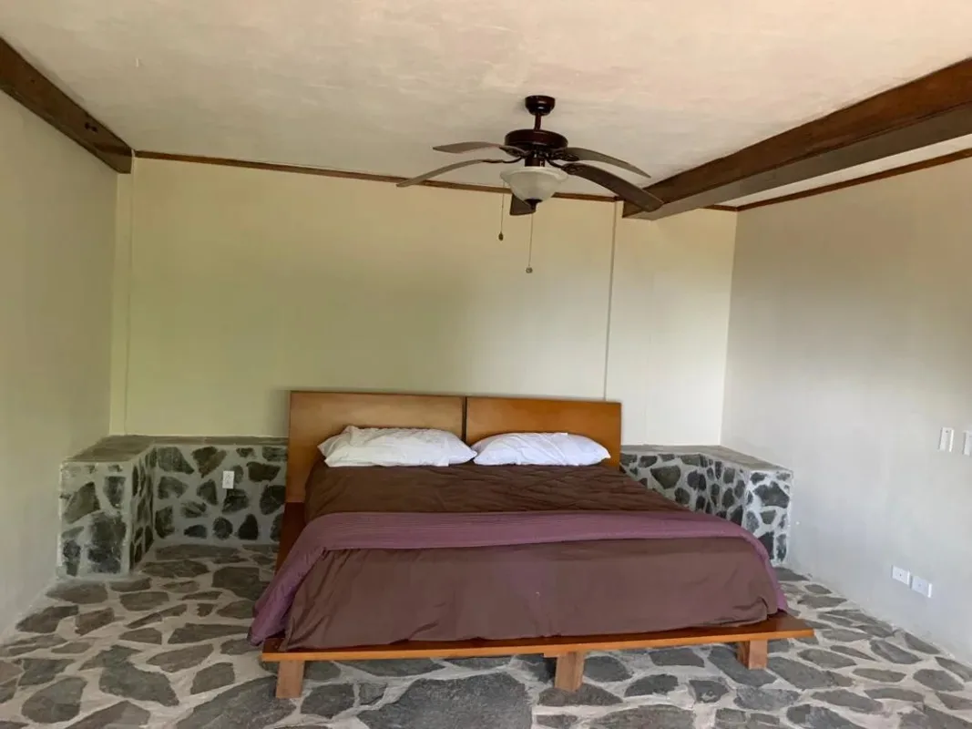 Venta de casa campestre en Altos de Cerro Azul en Ciudad de Panamá – 2500 m², 5 recámaras – foto 2 de 8