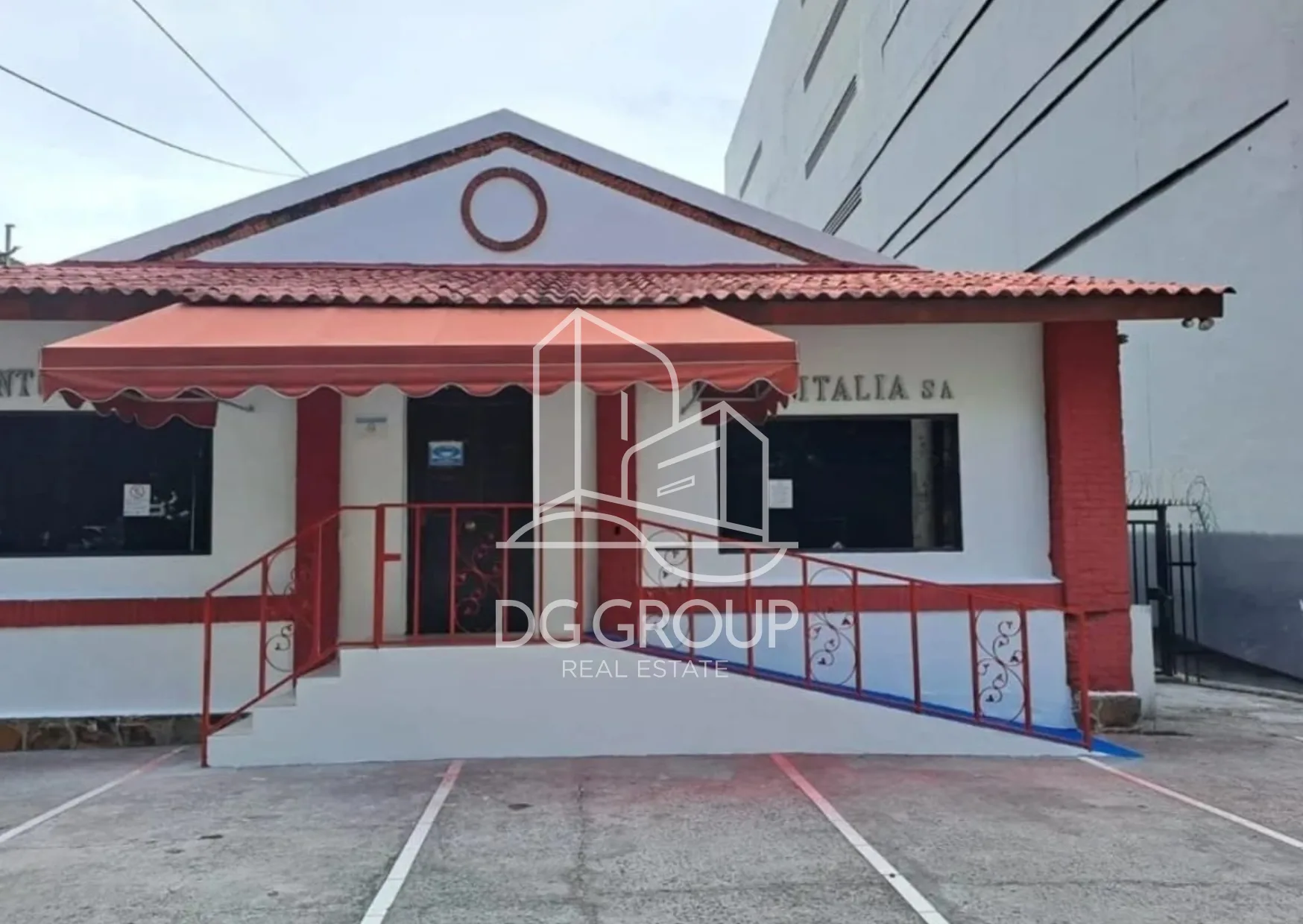 Commercial House for Sale in Bella Vista. in Ciudad de Panamá – 1048 m² – photo 1 of 8