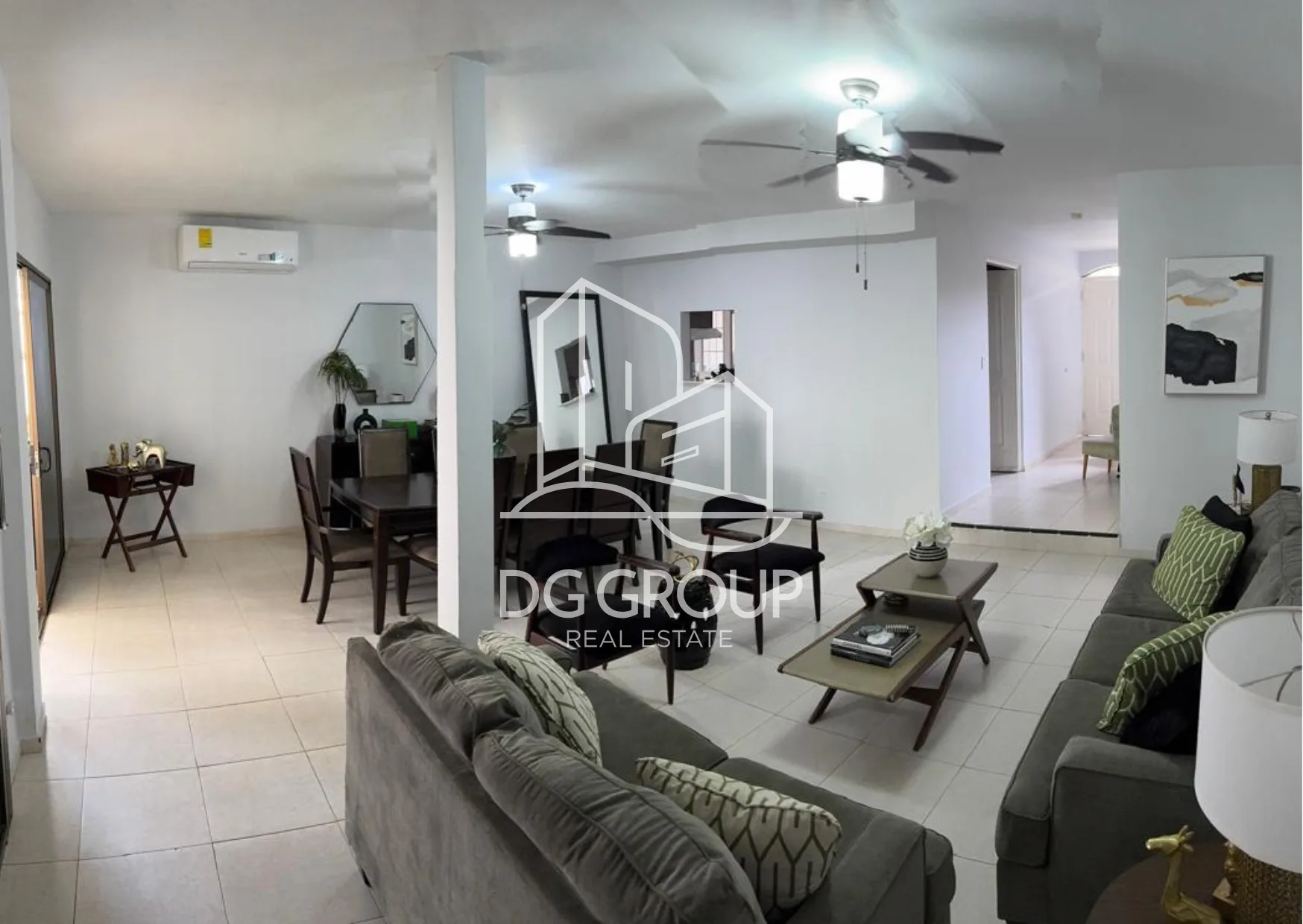Venta de Casa Dúplex en Albrook Ville Di Firenze en Ciudad de Panamá – 240 m², 3 recámaras – foto 2 de 8