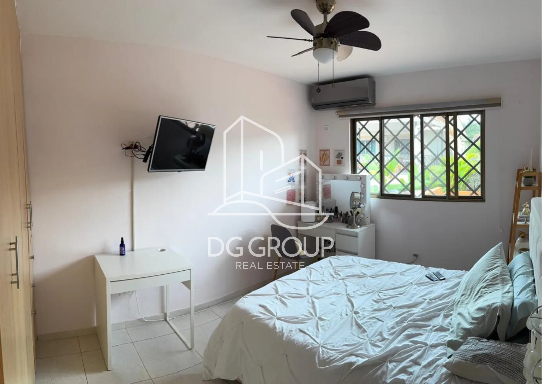 Venta de Casa Dúplex en Albrook Ville Di Firenze en Ciudad de Panamá – 240 m², 3 recámaras – foto 6 de 8