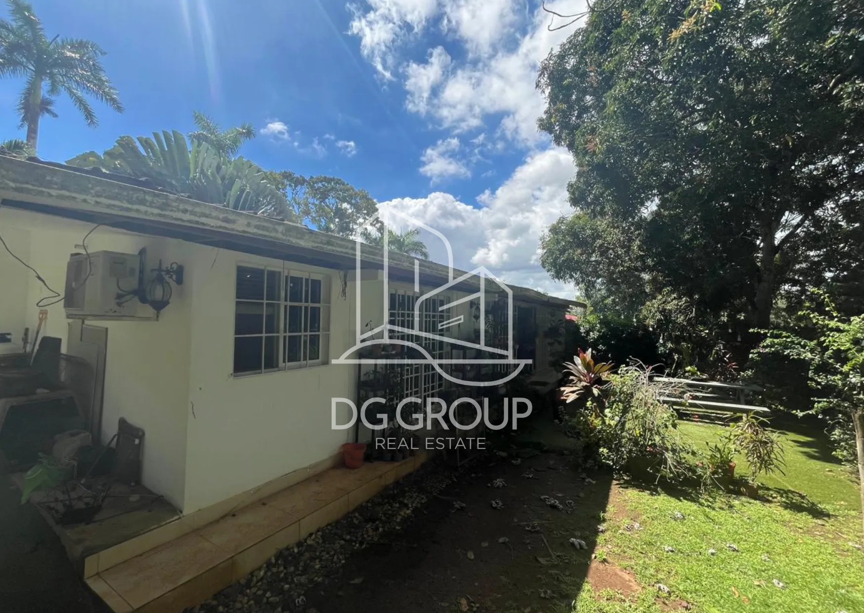 Venta de casa en Ancón Llanos de Curundú en Ciudad de Panamá – 300 m², 4 recámaras – foto 1 de 8