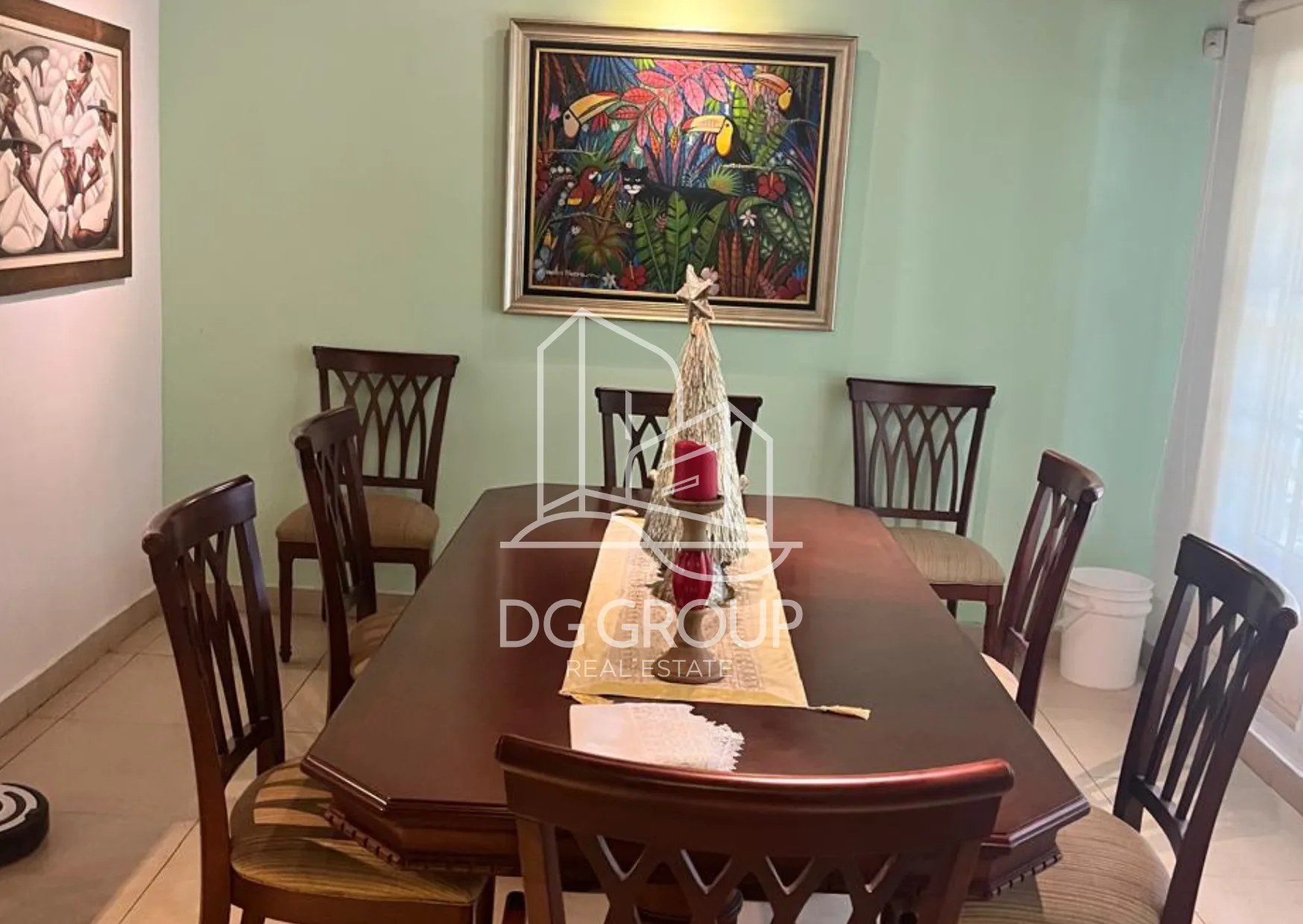 Venta de casa en Ancón Llanos de Curundú en Ciudad de Panamá – 300 m², 4 recámaras – foto 5 de 8