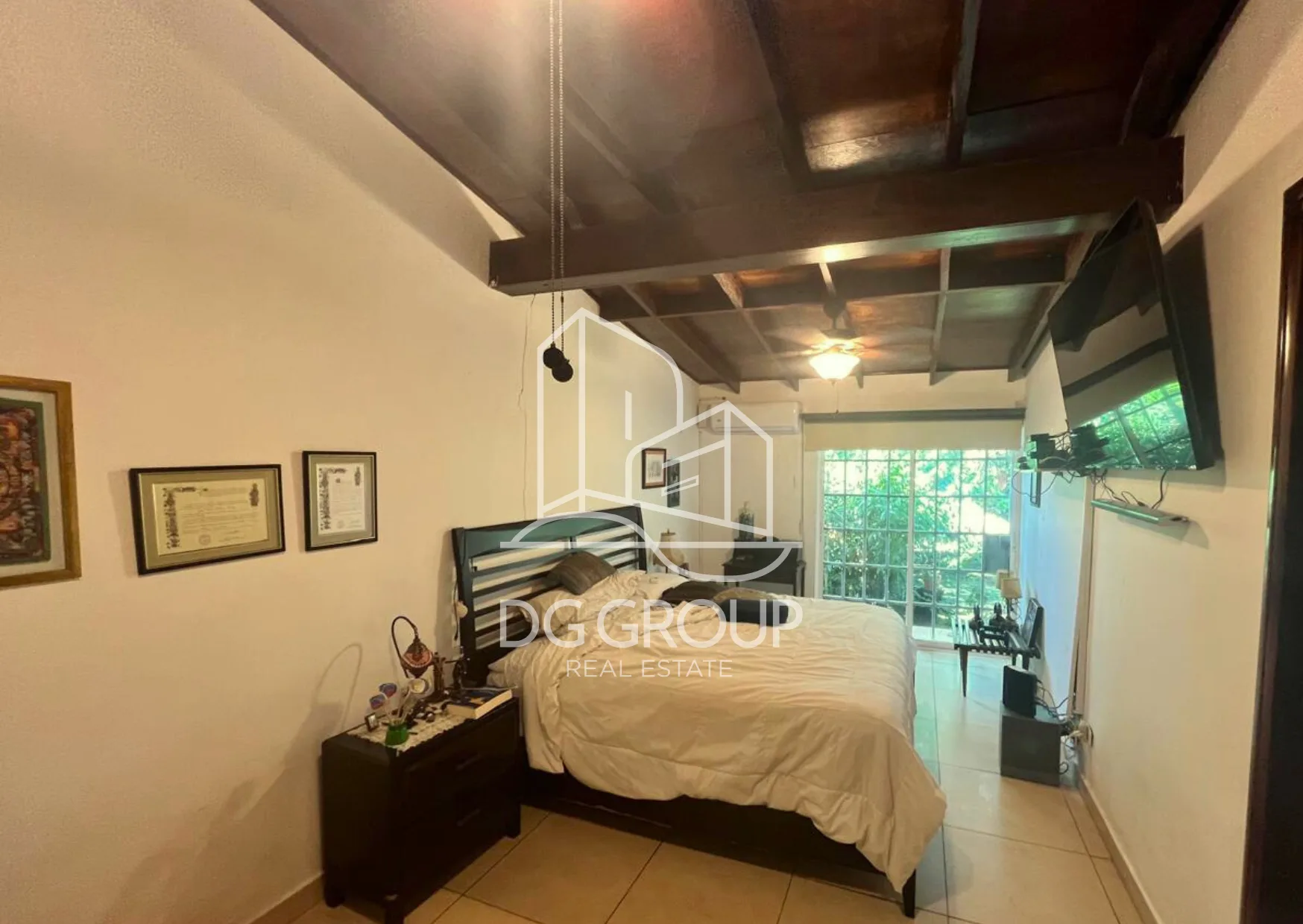Venta de casa en Ancón Llanos de Curundú en Ciudad de Panamá – 300 m², 4 recámaras – foto 8 de 8
