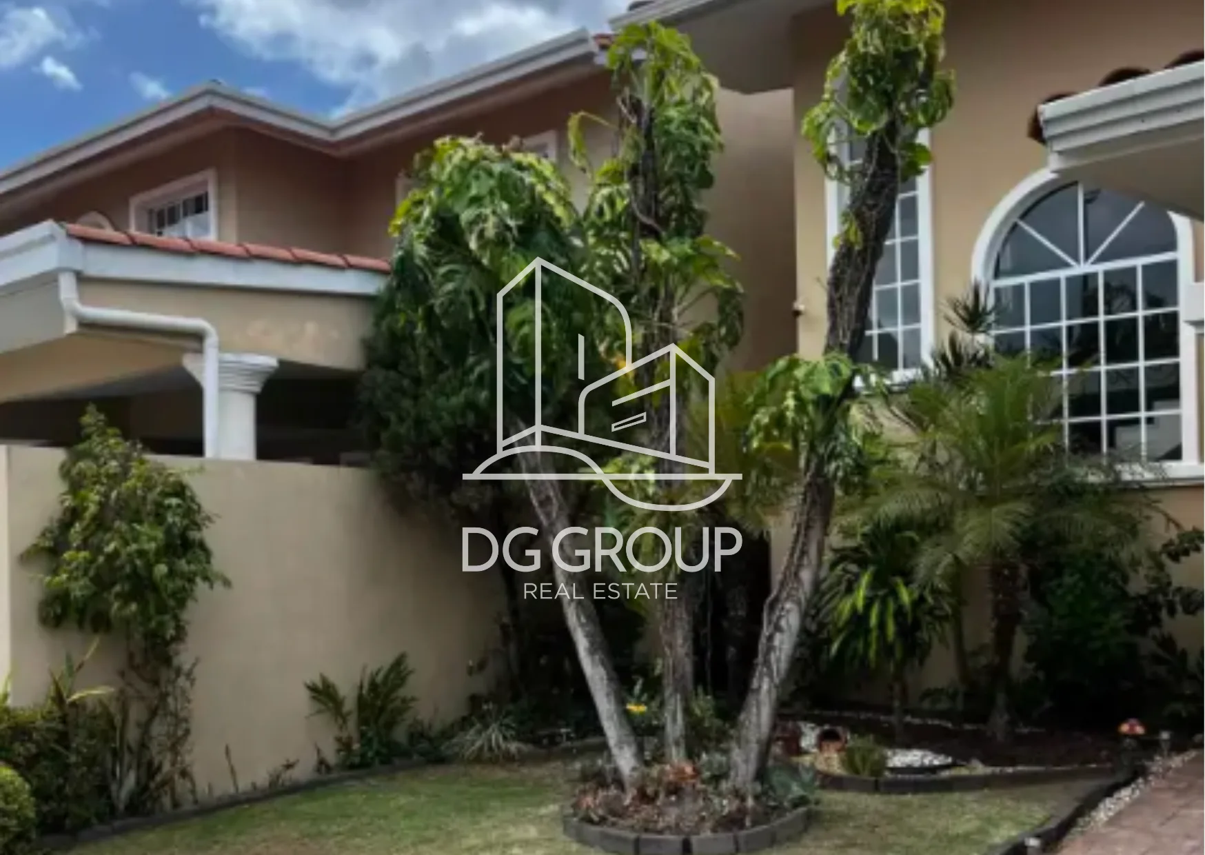 Venta de Casa en Campo Limberg en Ciudad de Panamá – 280 m², 3 recámaras – foto 5 de 8