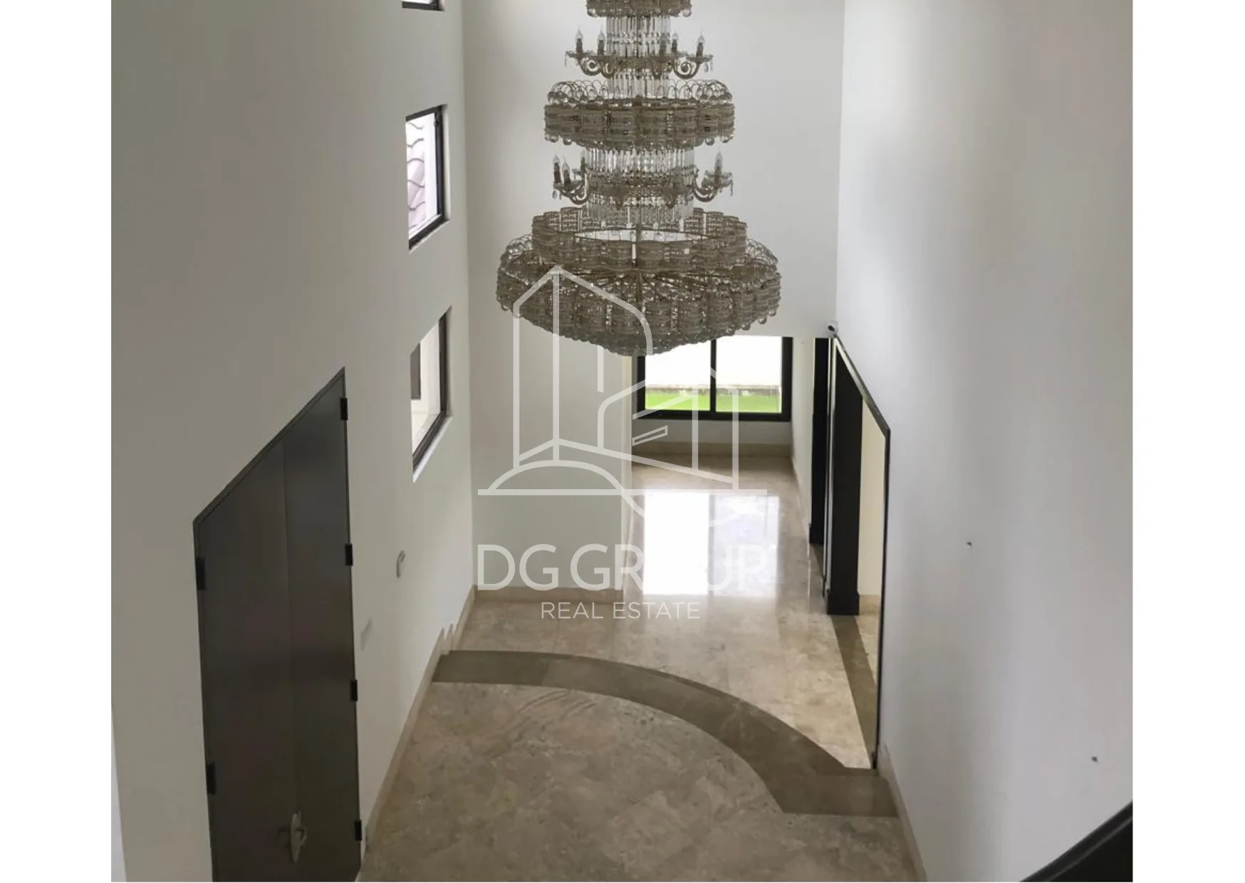 Venta de Casa en Costa del Este en Ciudad de Panamá – 1045 m², 4 recámaras – foto 5 de 8