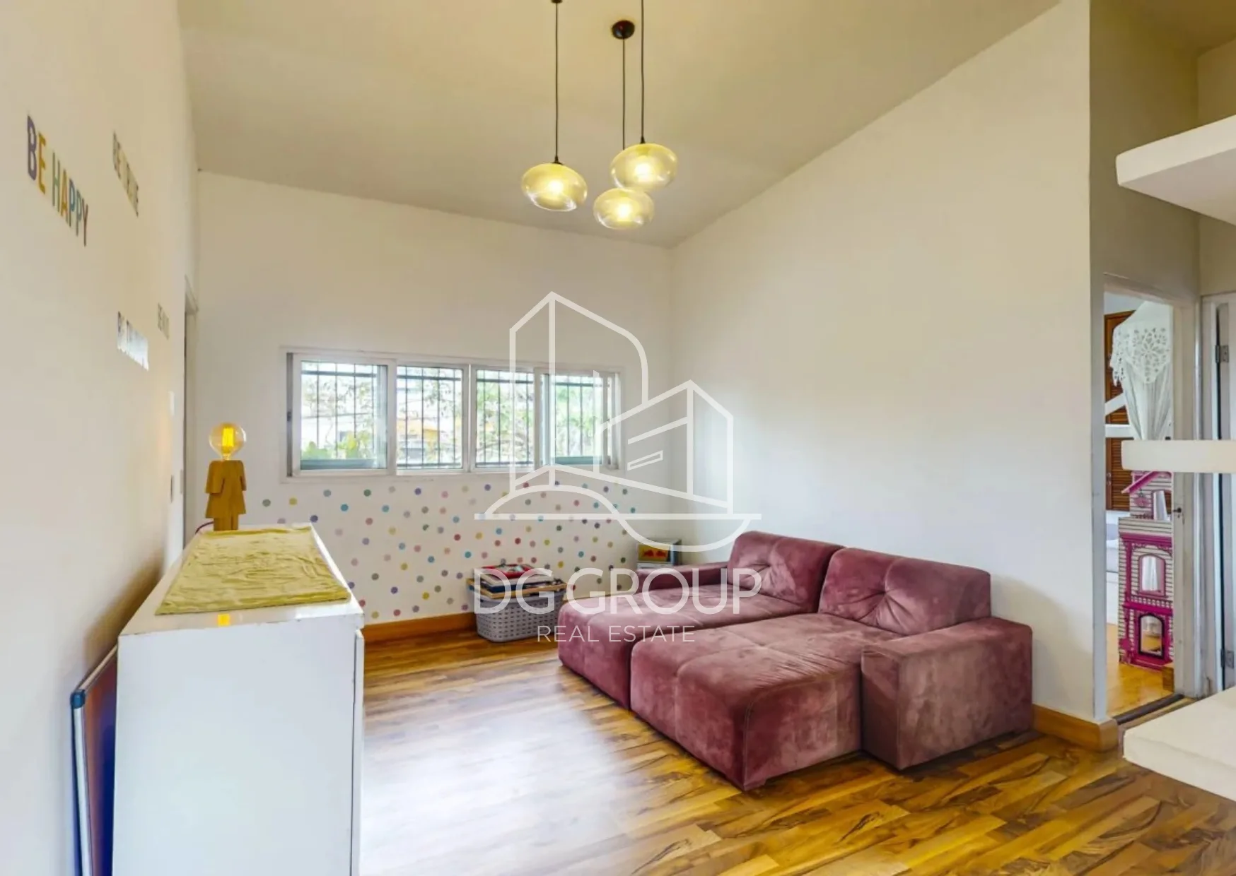 Venta de casa en El Carmen en Ciudad de Panamá – 684 m², 4 recámaras – foto 2 de 8