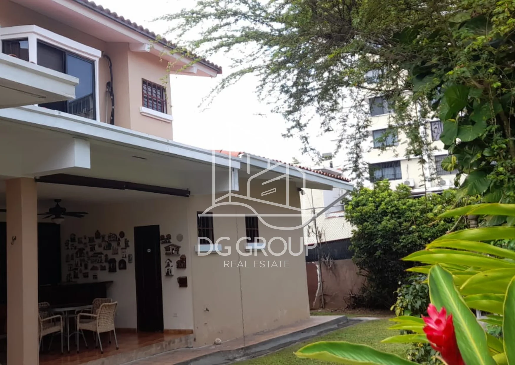 Venta de casa en El Carmen en Ciudad de Panamá – 562 m², 4 recámaras – foto 1 de 8