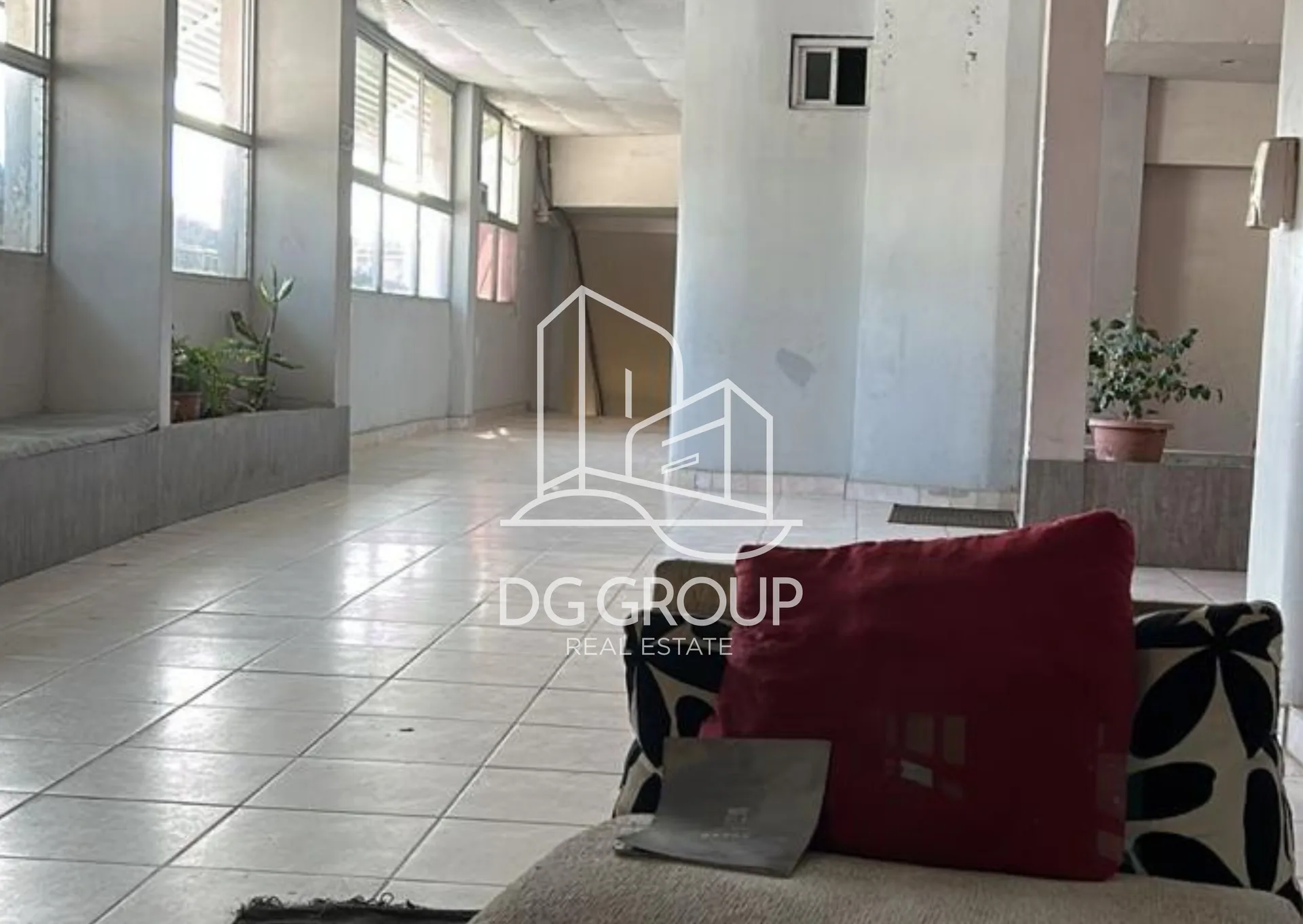 Venta de edificio completo en 4 de julio Santa Ana en Ciudad de Panamá – 700 m², >30 recámaras – foto 7 de 8