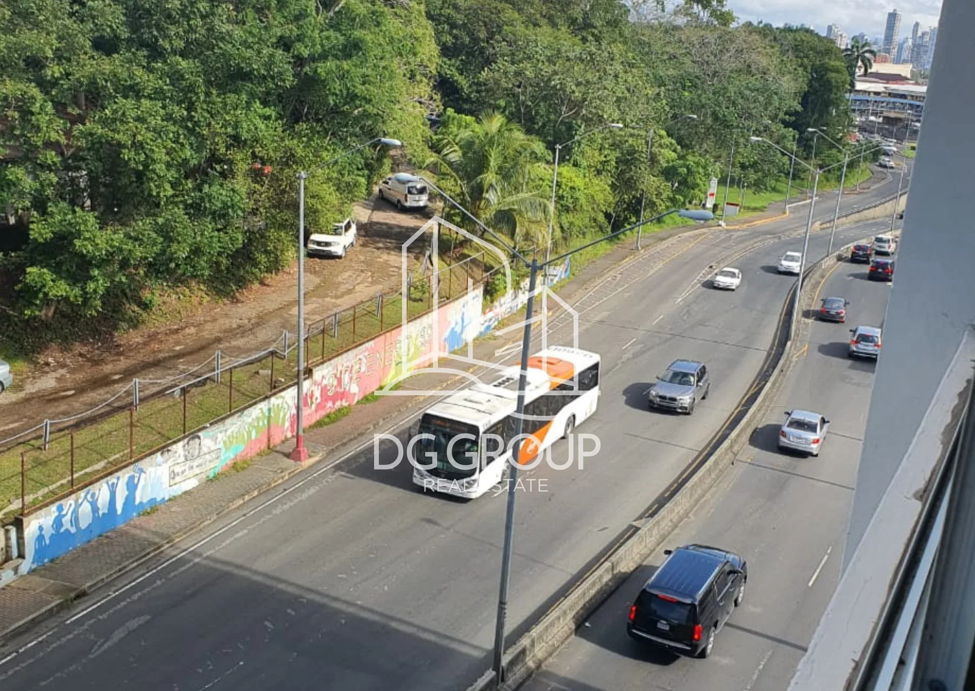 Venta de edificio completo en 4 de julio Santa Ana en Ciudad de Panamá – 700 m², >30 recámaras – foto 8 de 8