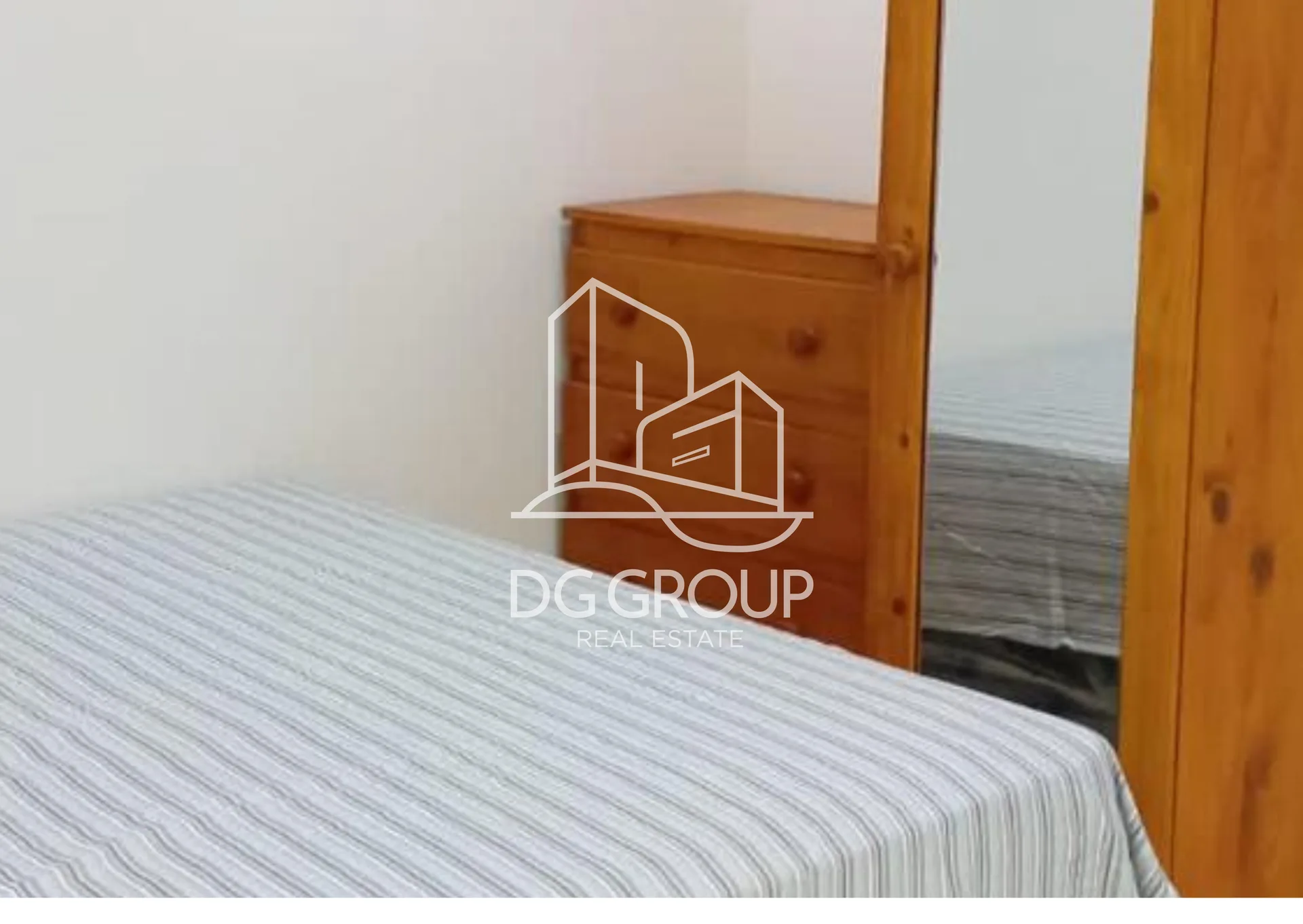 Venta de Edificio completo en Casco Antiguo en Ciudad de Panamá – 720 m², >30 recámaras – foto 7 de 8