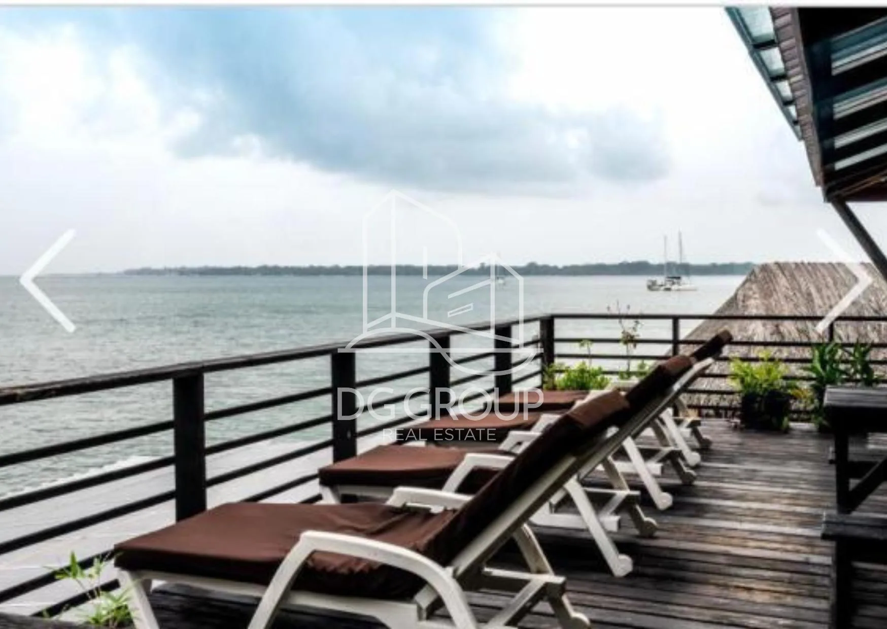Oceanfront Hotel for Sale on Isla Bastimentos, Bocas del Toro in Bastimentos – 30000 m² – photo 2 of 8