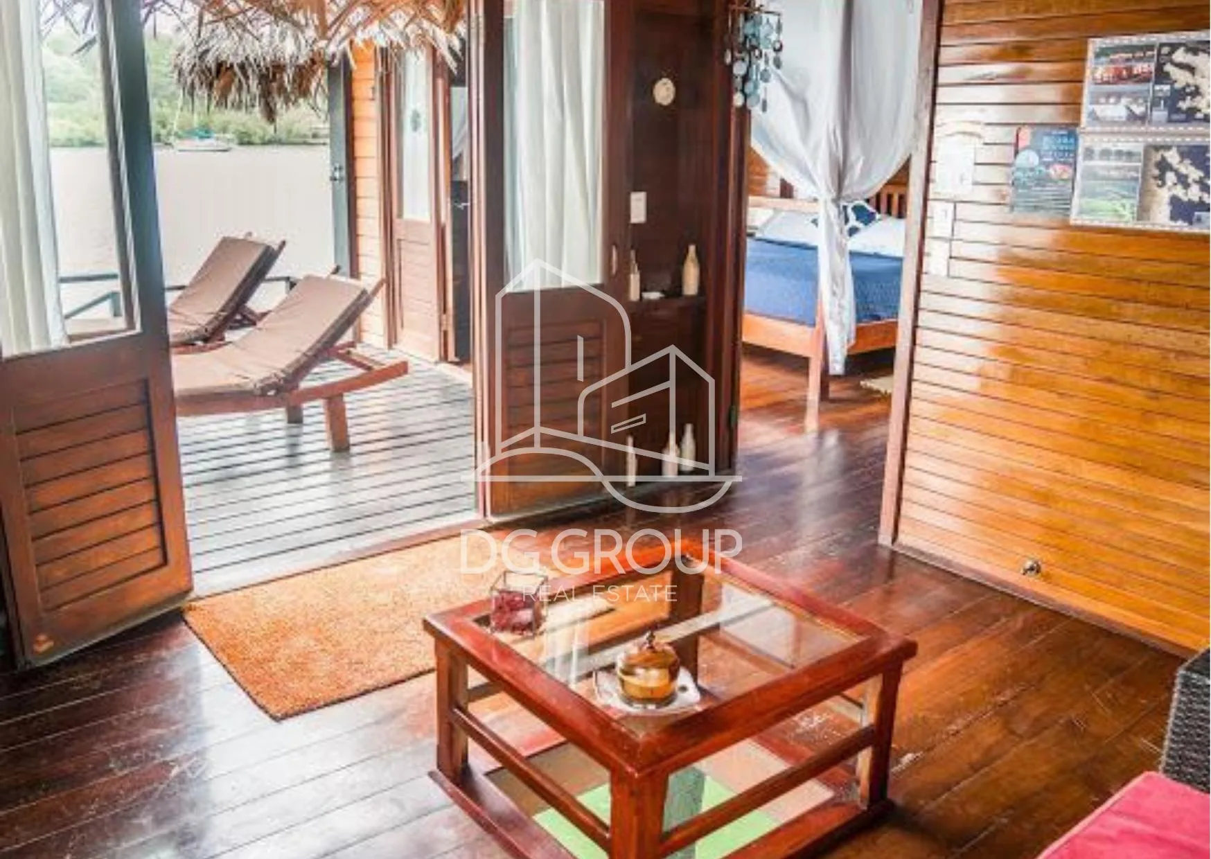 Oceanfront Hotel for Sale on Isla Bastimentos, Bocas del Toro in Bastimentos – 30000 m² – photo 8 of 8