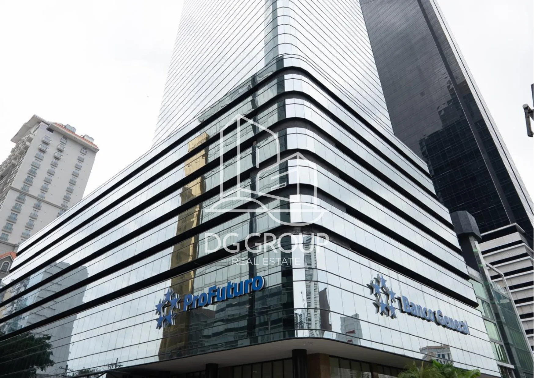 Venta de Oficinas  Plaza Banco General en Ciudad de Panamá – 335 m², 16 recámaras – foto 6 de 8