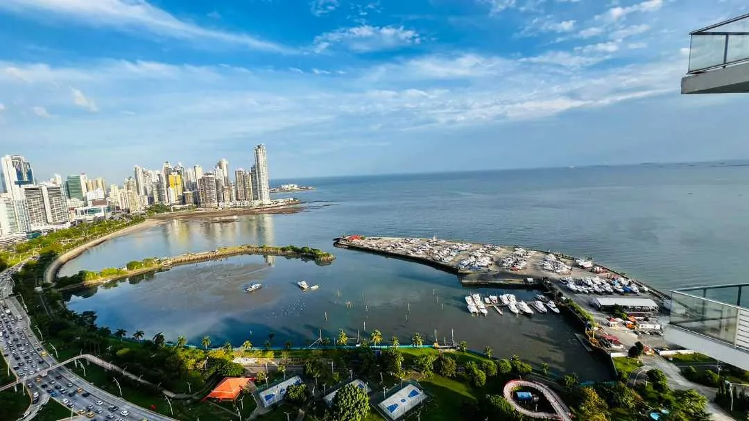 Venta de Penthouse en Sky Residences en Ciudad de Panamá – 260 m², 2 recámaras – foto 5 de 8