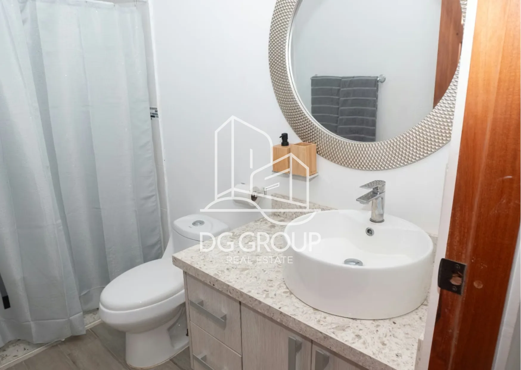 Venta o Alquiler de Apartamento Ocean Waves Condos en Pedasí – 88 m², 2 recámaras – foto 3 de 8